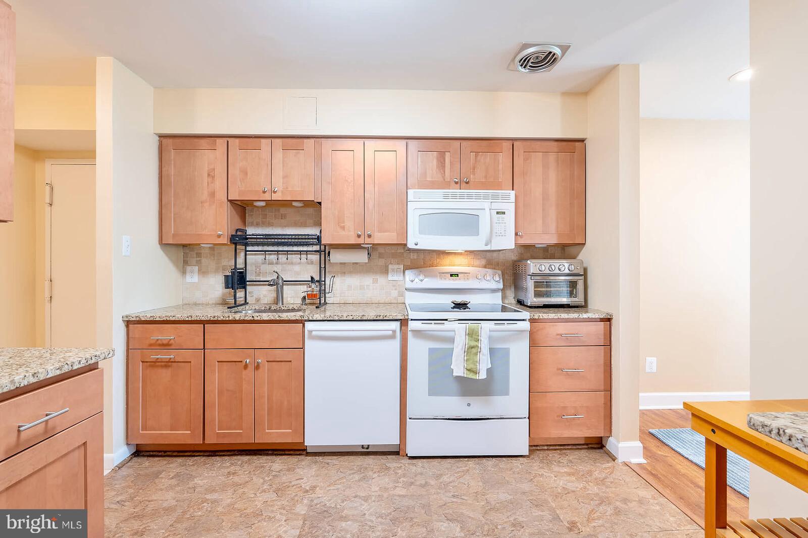 GEORGETOWN VILLAGE - Residential