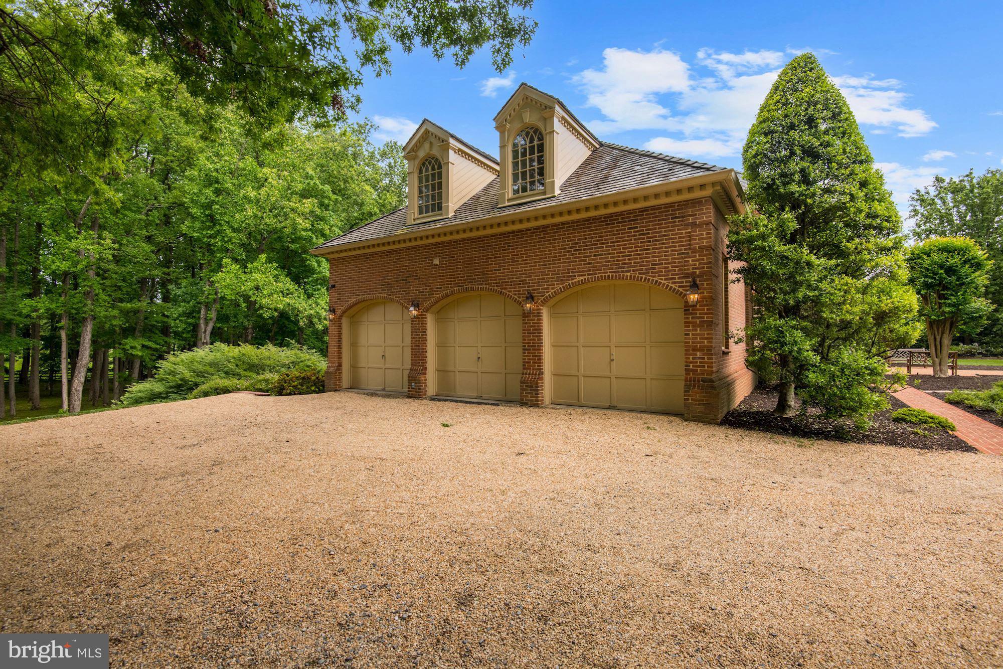 POTOMAC RANCH - Residential