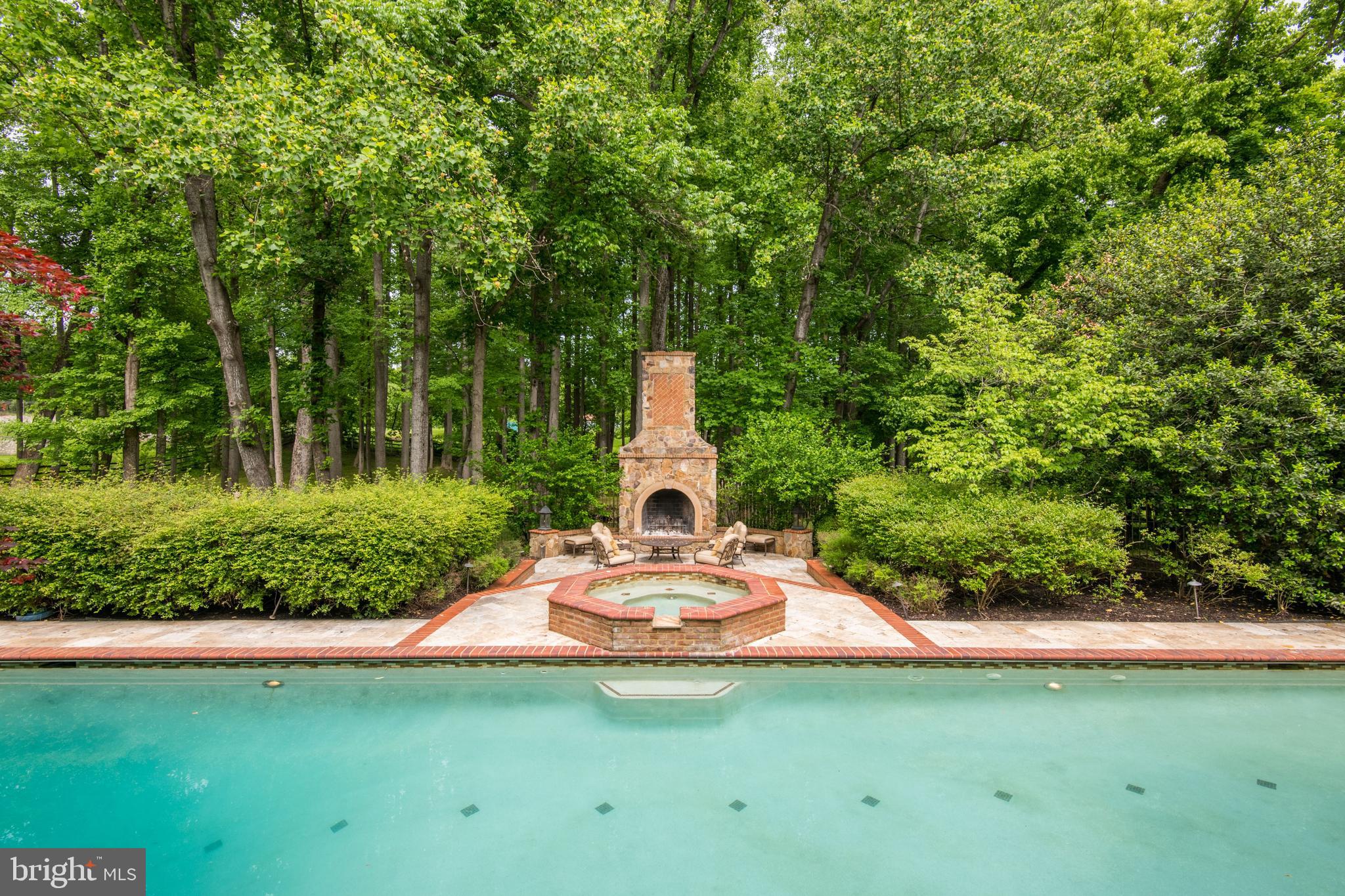 POTOMAC RANCH - Residential