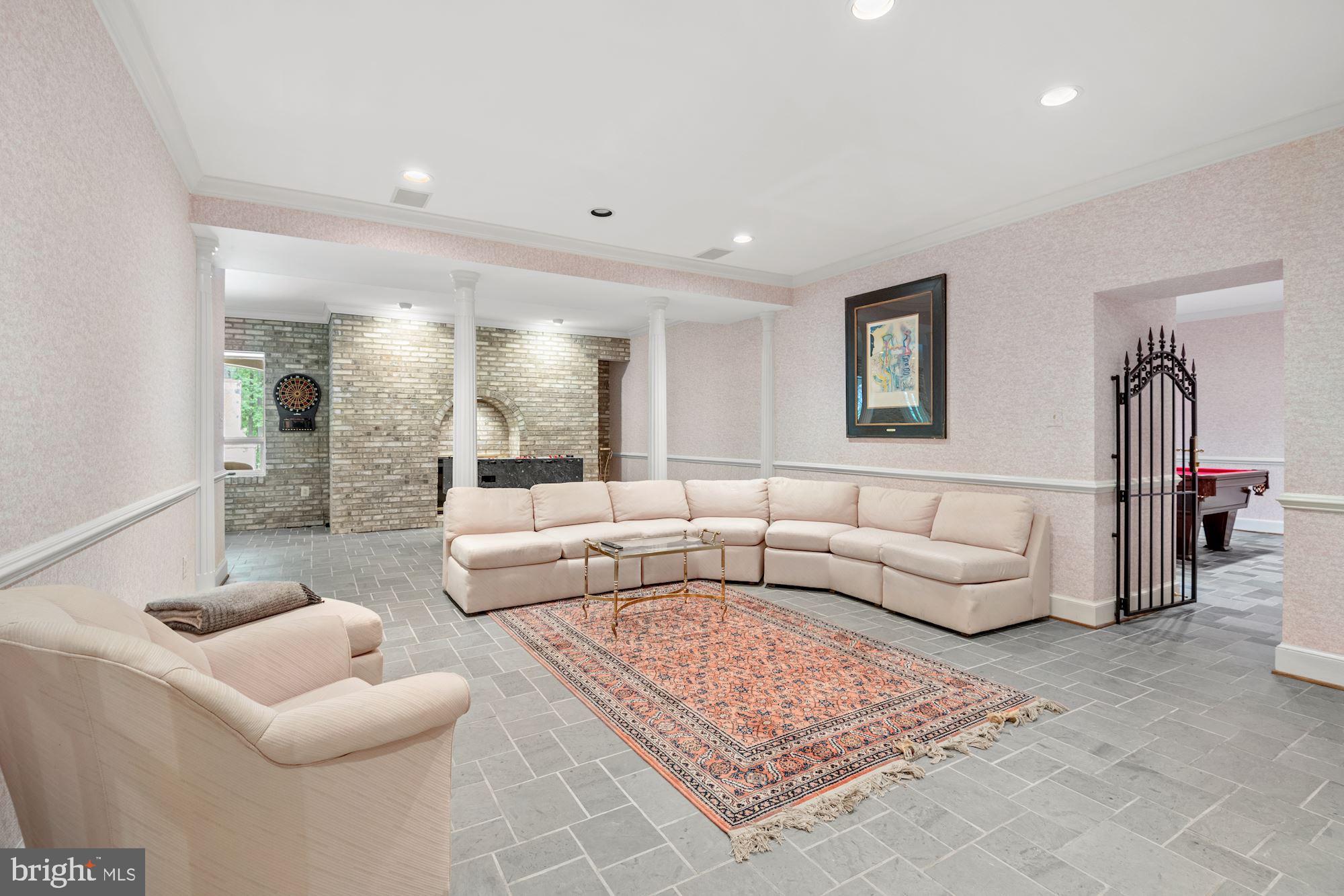 POTOMAC RANCH - Residential