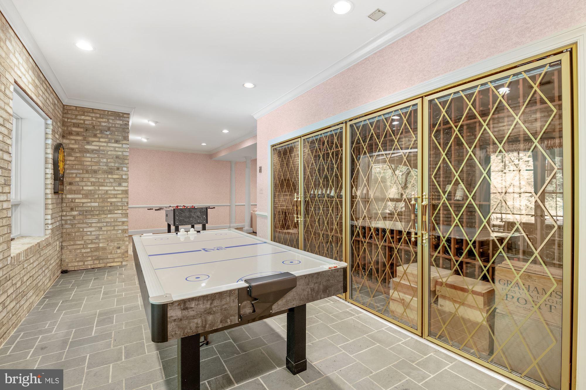 POTOMAC RANCH - Residential