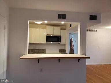 2016 N ADAMS STREET 706