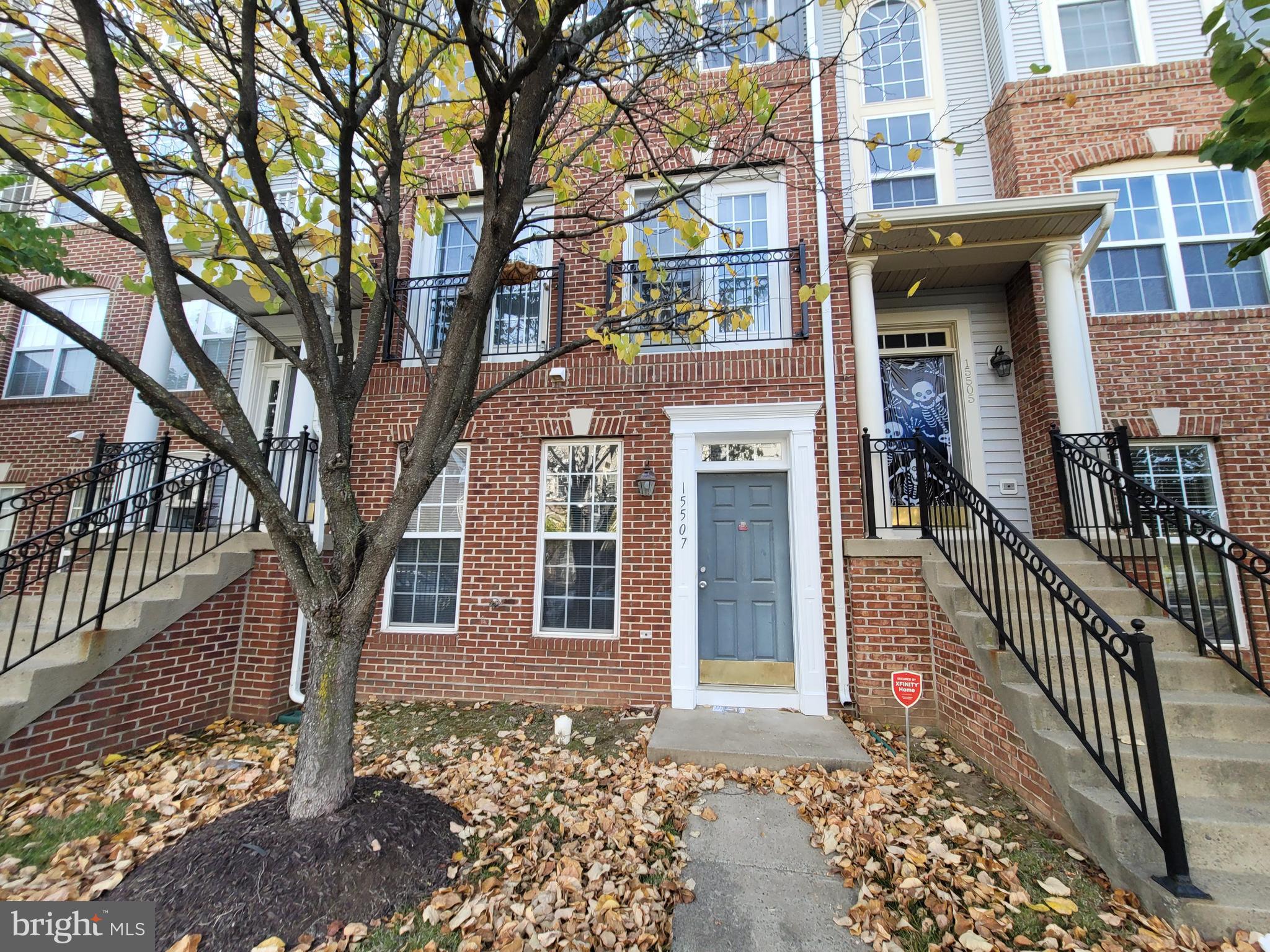 POWELLS RUN VILLAGE COND - Residential