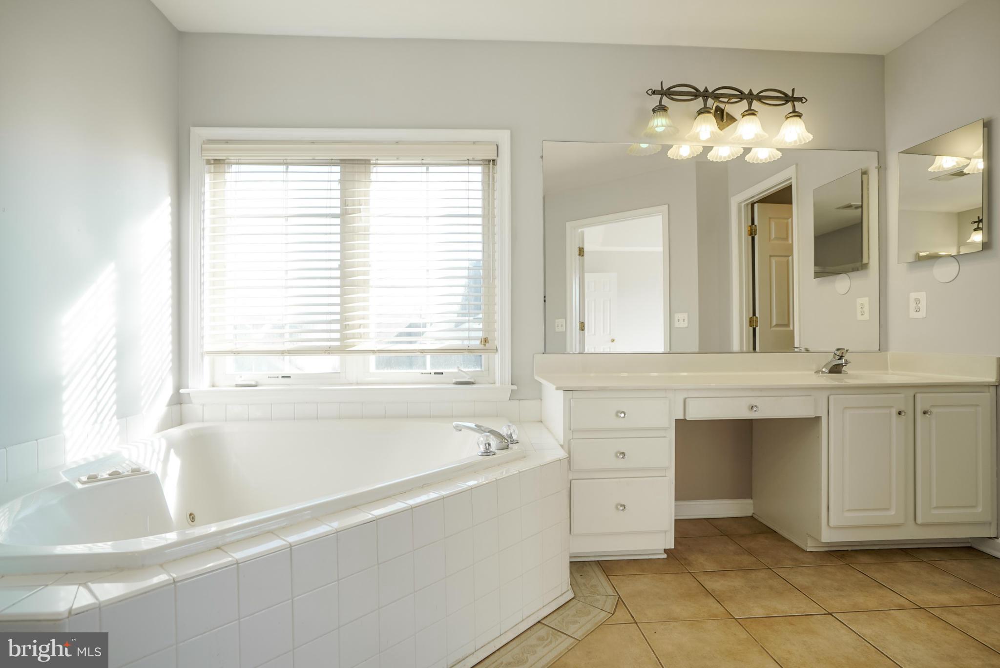 WINDING CREEK ESTATES - Residential