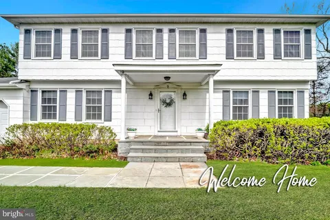 7 Braemar Drive, Princeton Junction, NJ MLS: NJME2056690