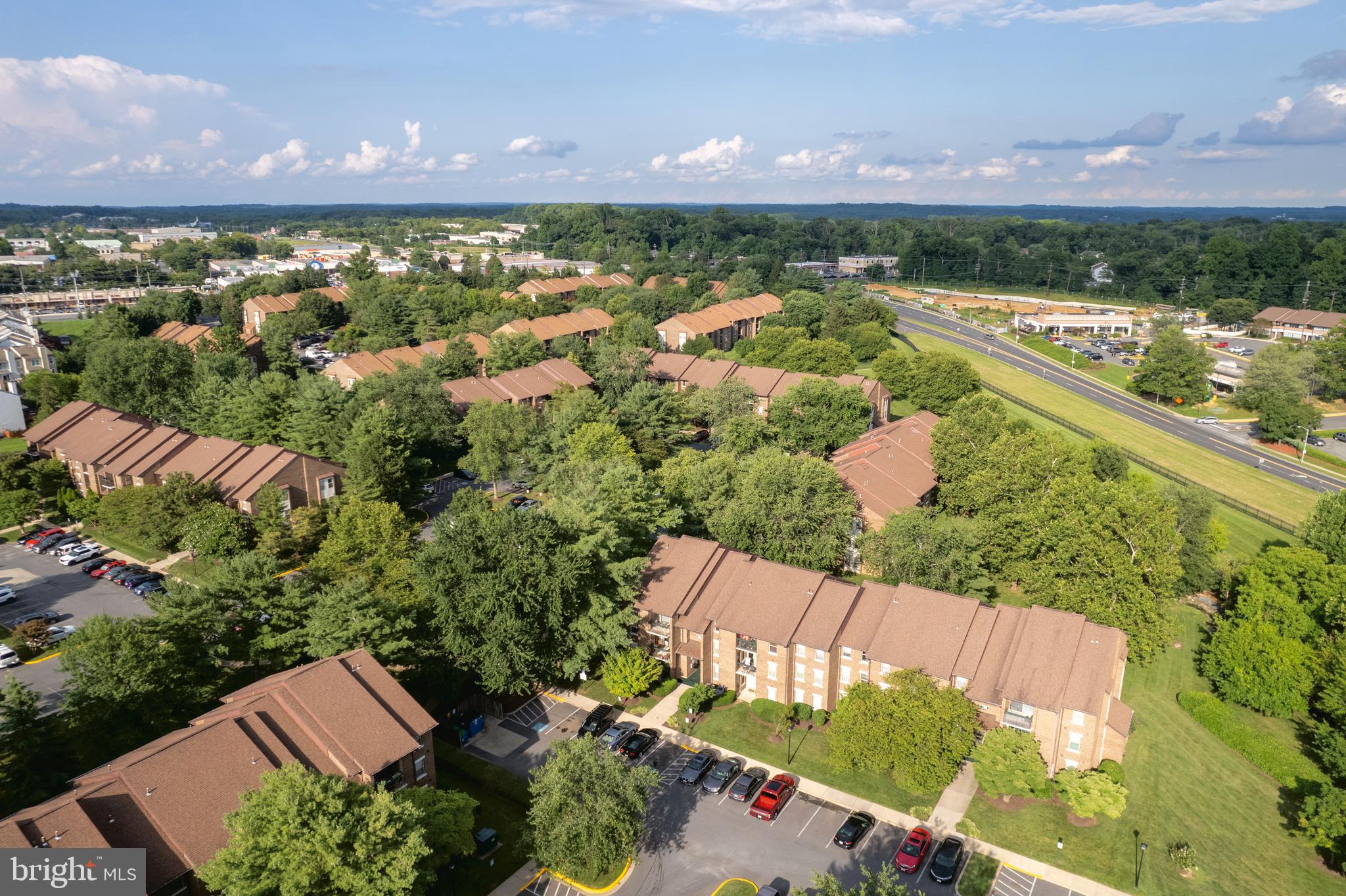 WILLOW WOOD - Residential