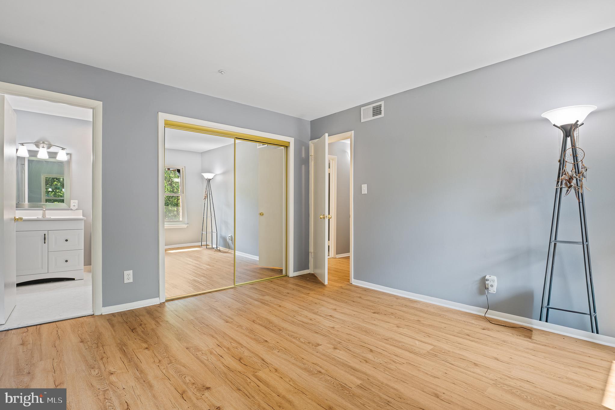 WILLOW WOOD - Residential