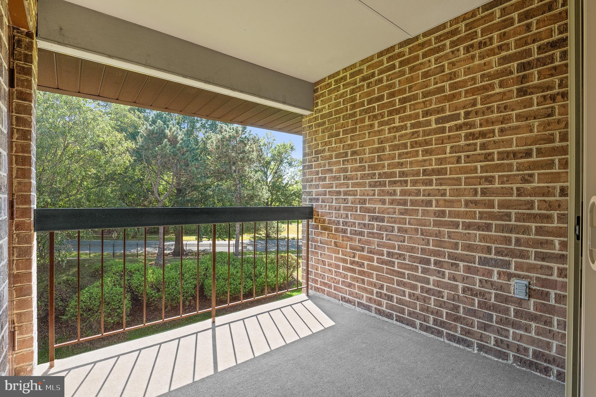 WILLOW WOOD - Residential