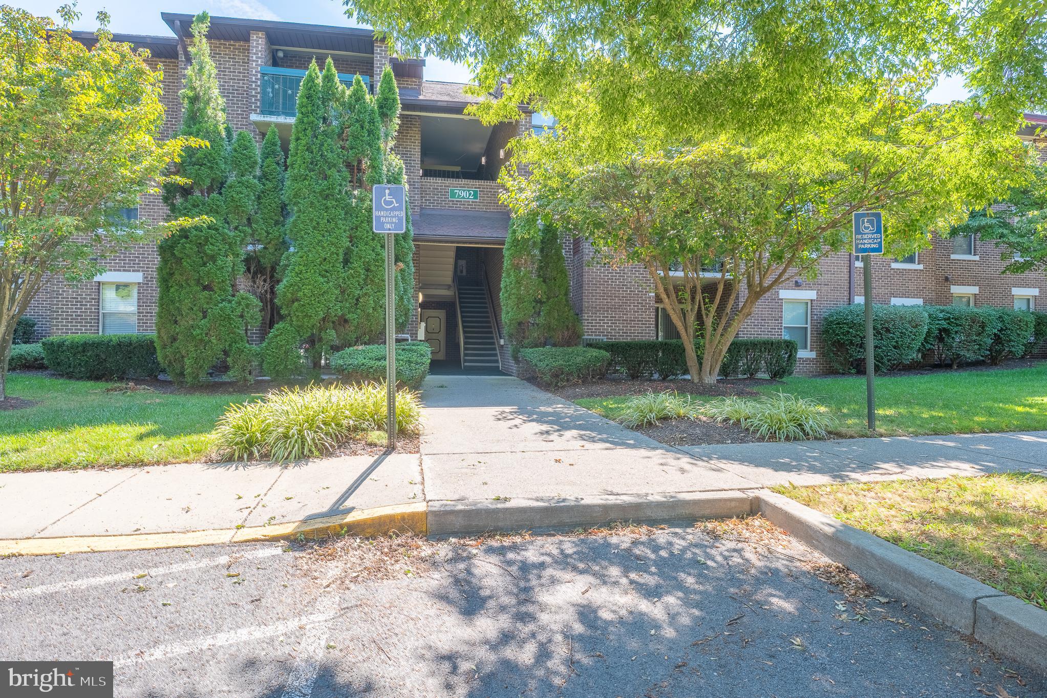 7902 BADENLOCH WAY 303