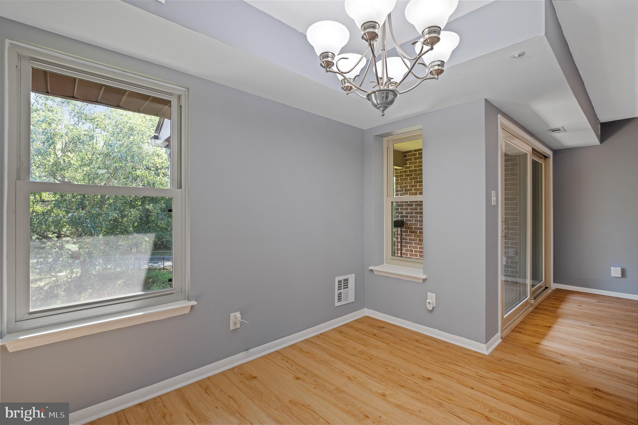 WILLOW WOOD - Residential