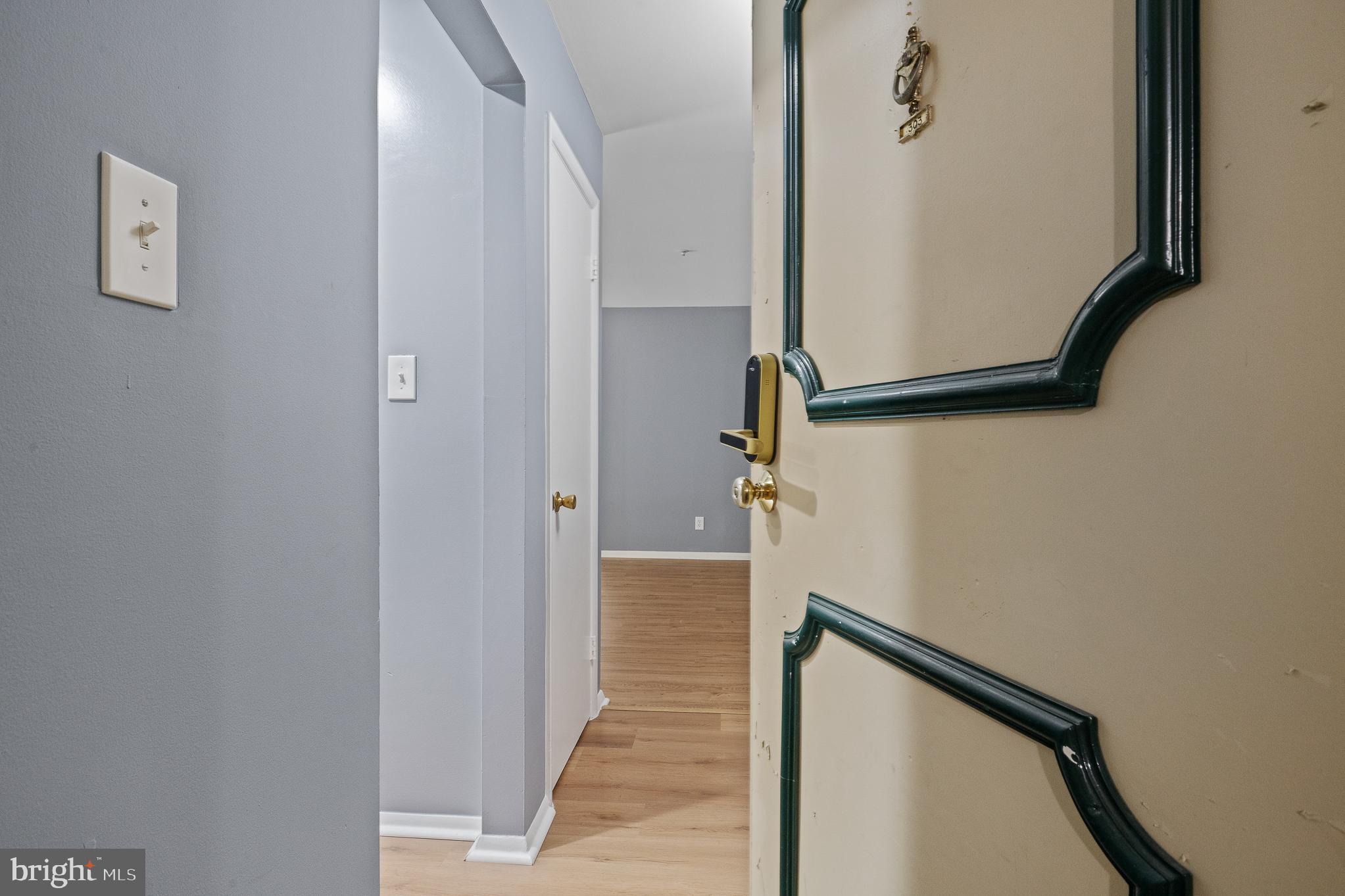 7902 BADENLOCH WAY 303