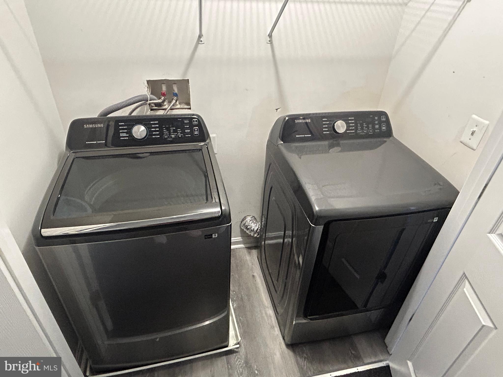 DOGWOODS - Residential