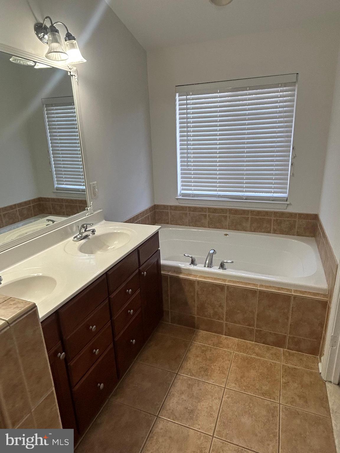 DOGWOODS - Residential