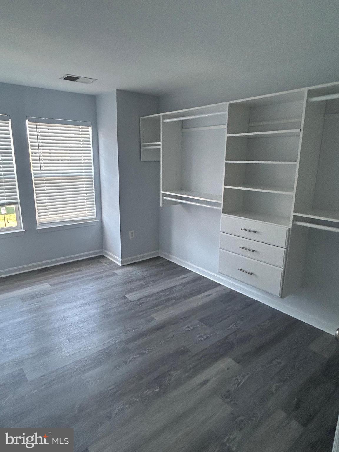 DOGWOODS - Residential