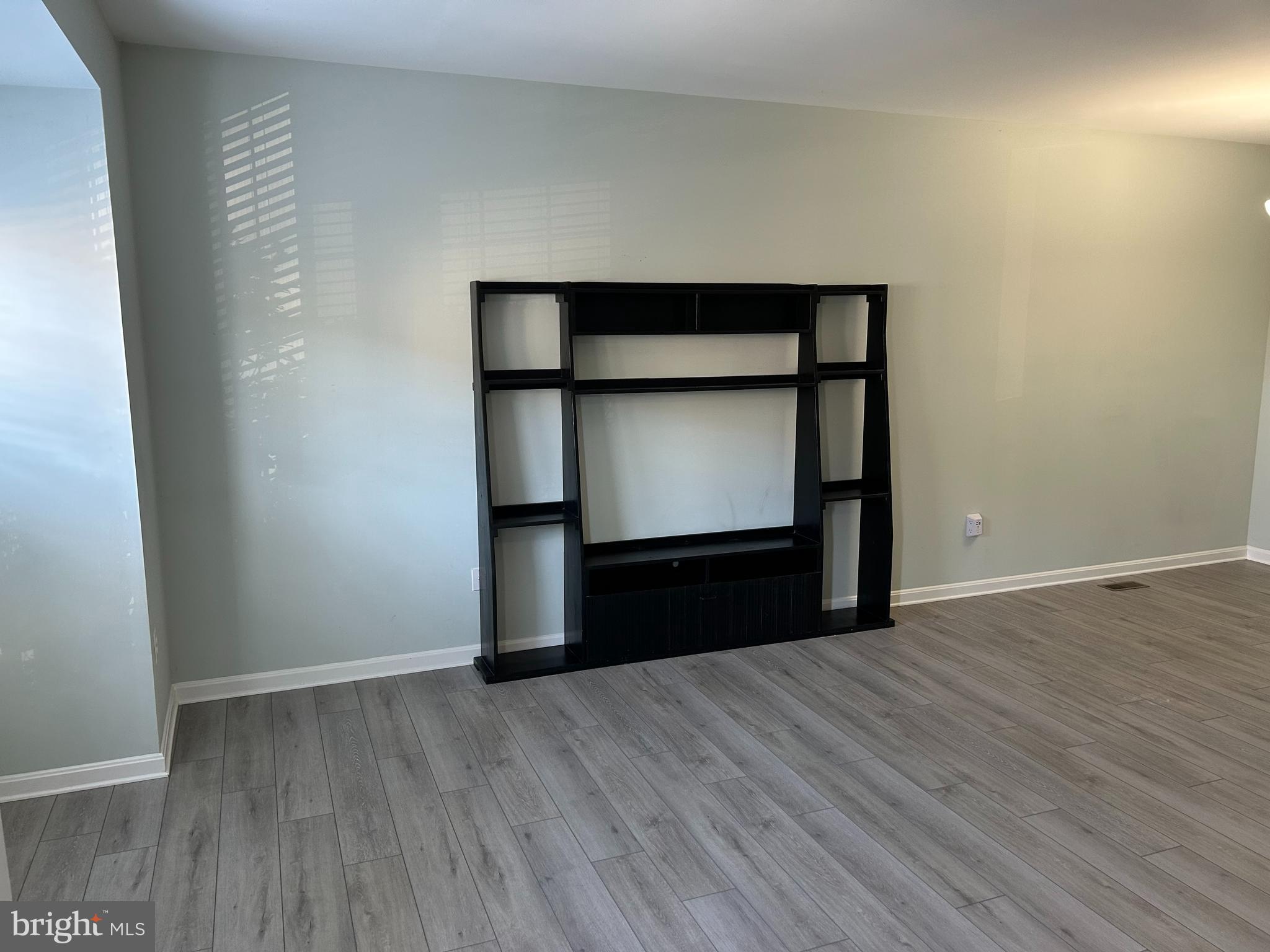 105 CHESTERBROOK COURT