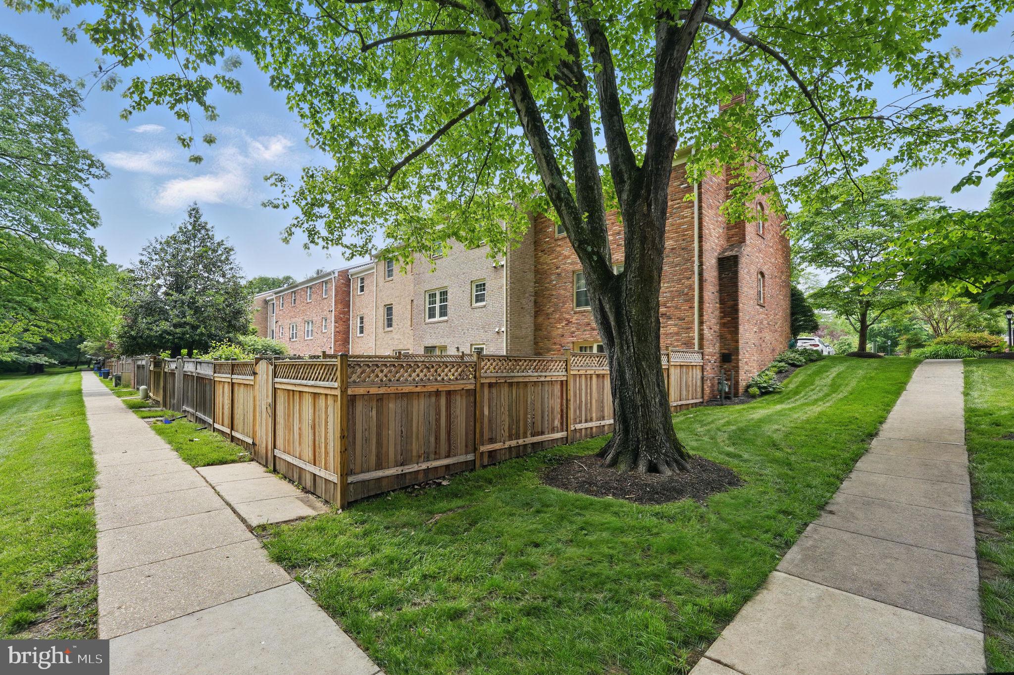 STONELEIGH - Residential