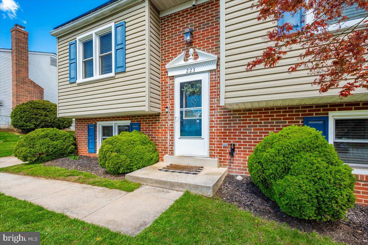 BRUNSWICK - Residential