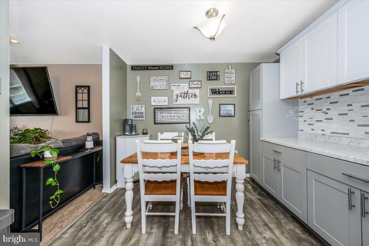 BRUNSWICK - Residential