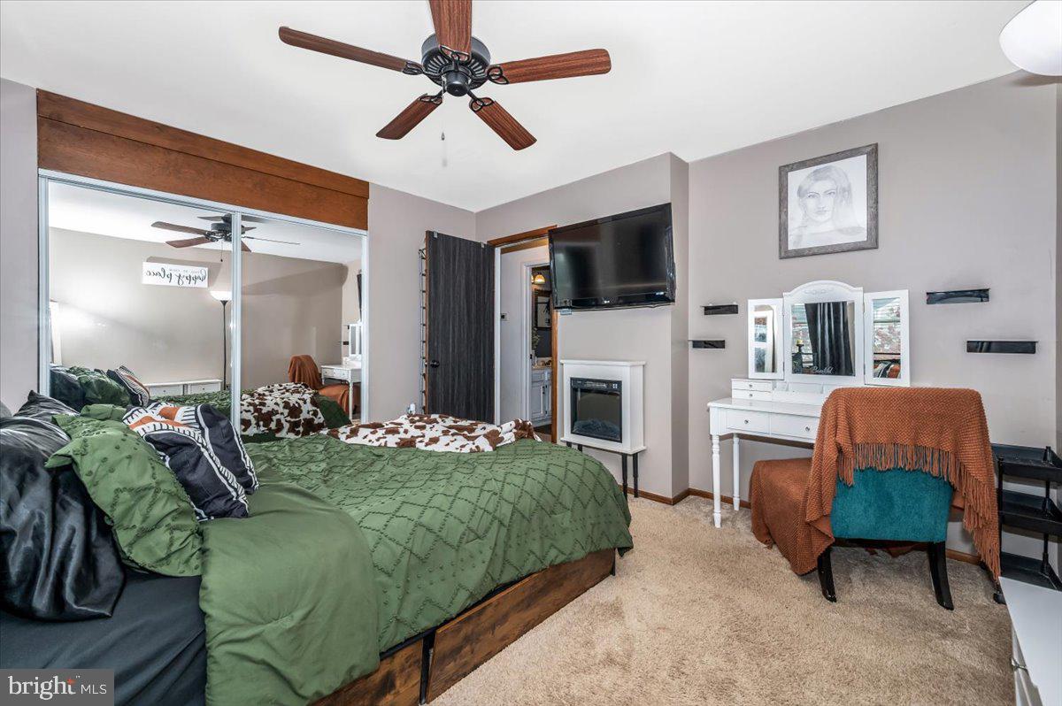 BRUNSWICK - Residential