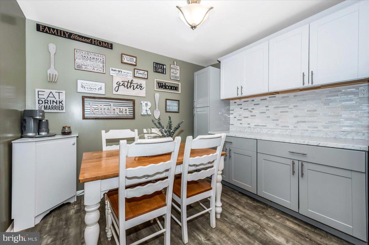 BRUNSWICK - Residential