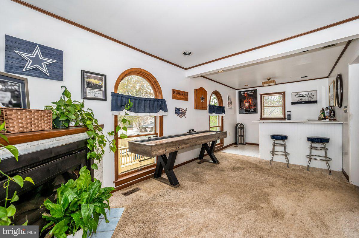 BRUNSWICK - Residential