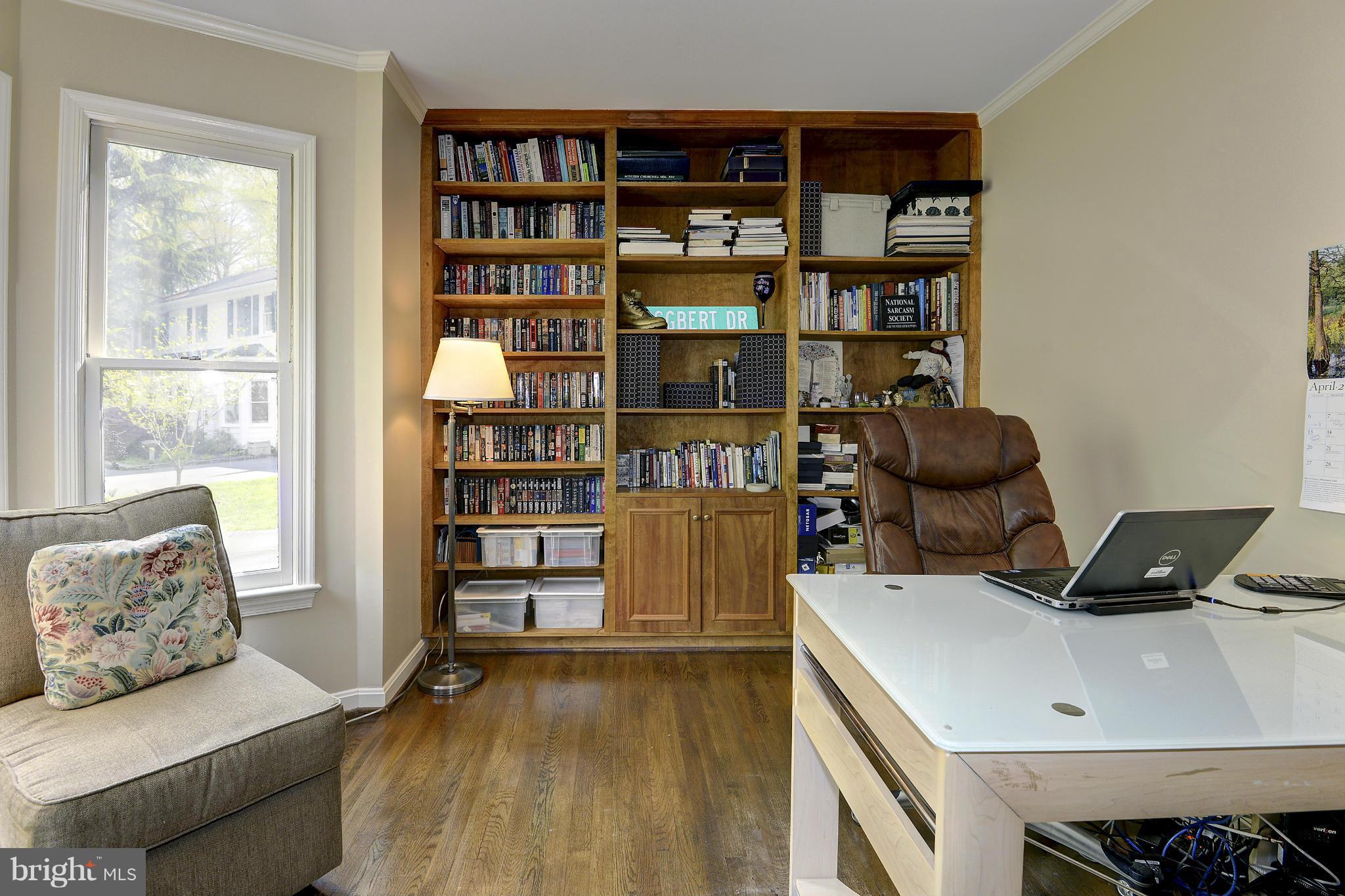 POTOMAC OUTSIDE - Residential