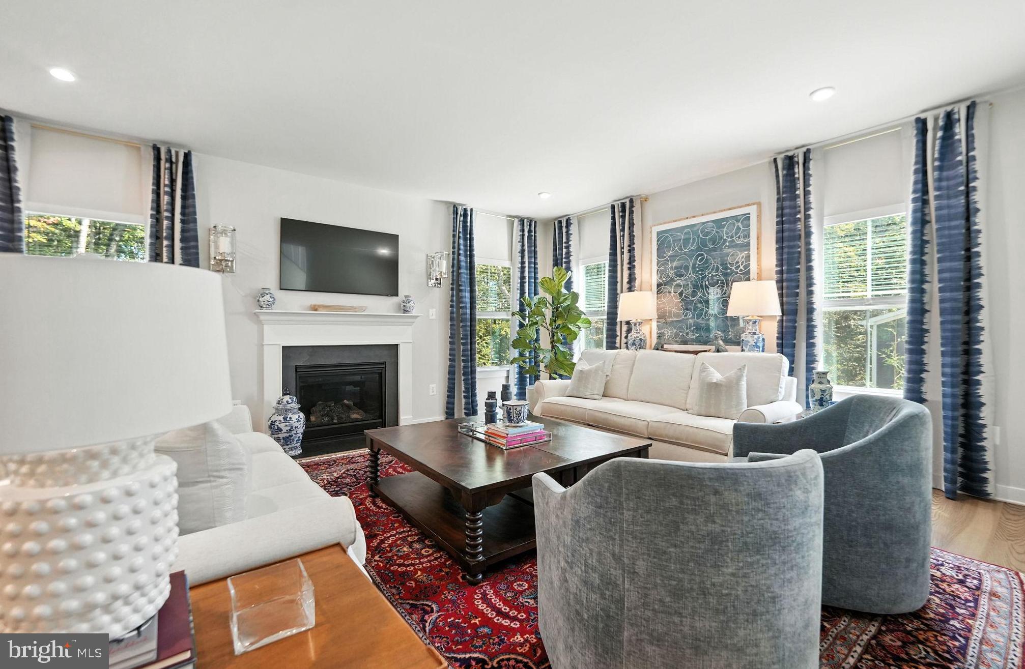 FAWN LAKE - Residential