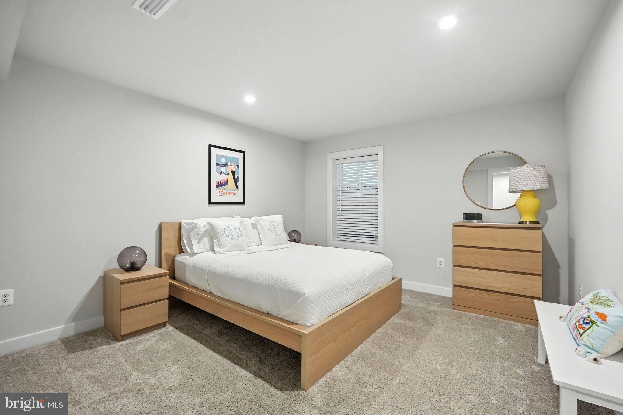 FAWN LAKE - Residential