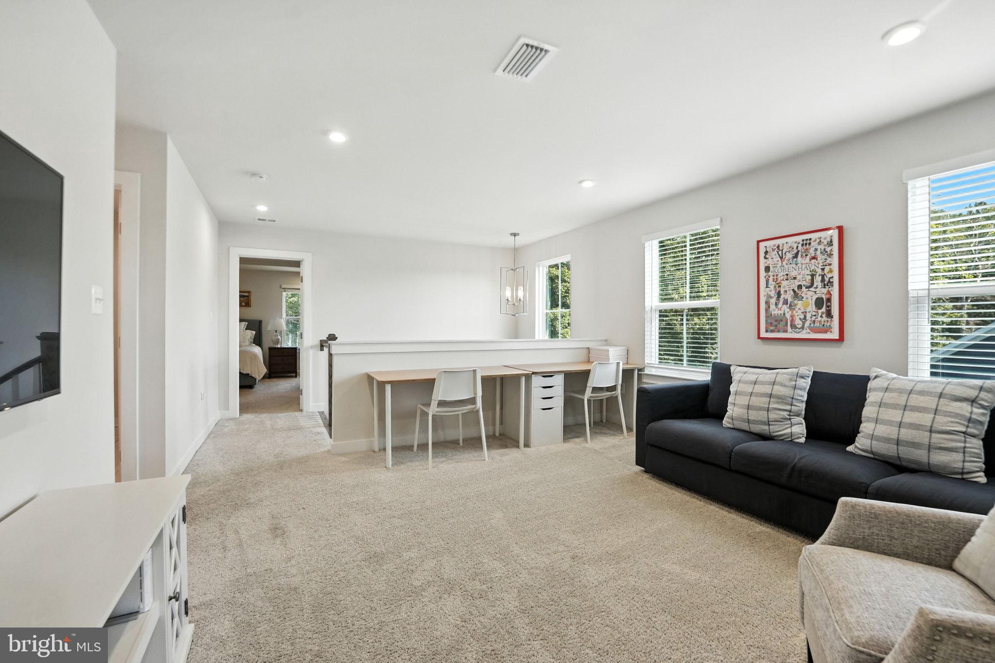 FAWN LAKE - Residential