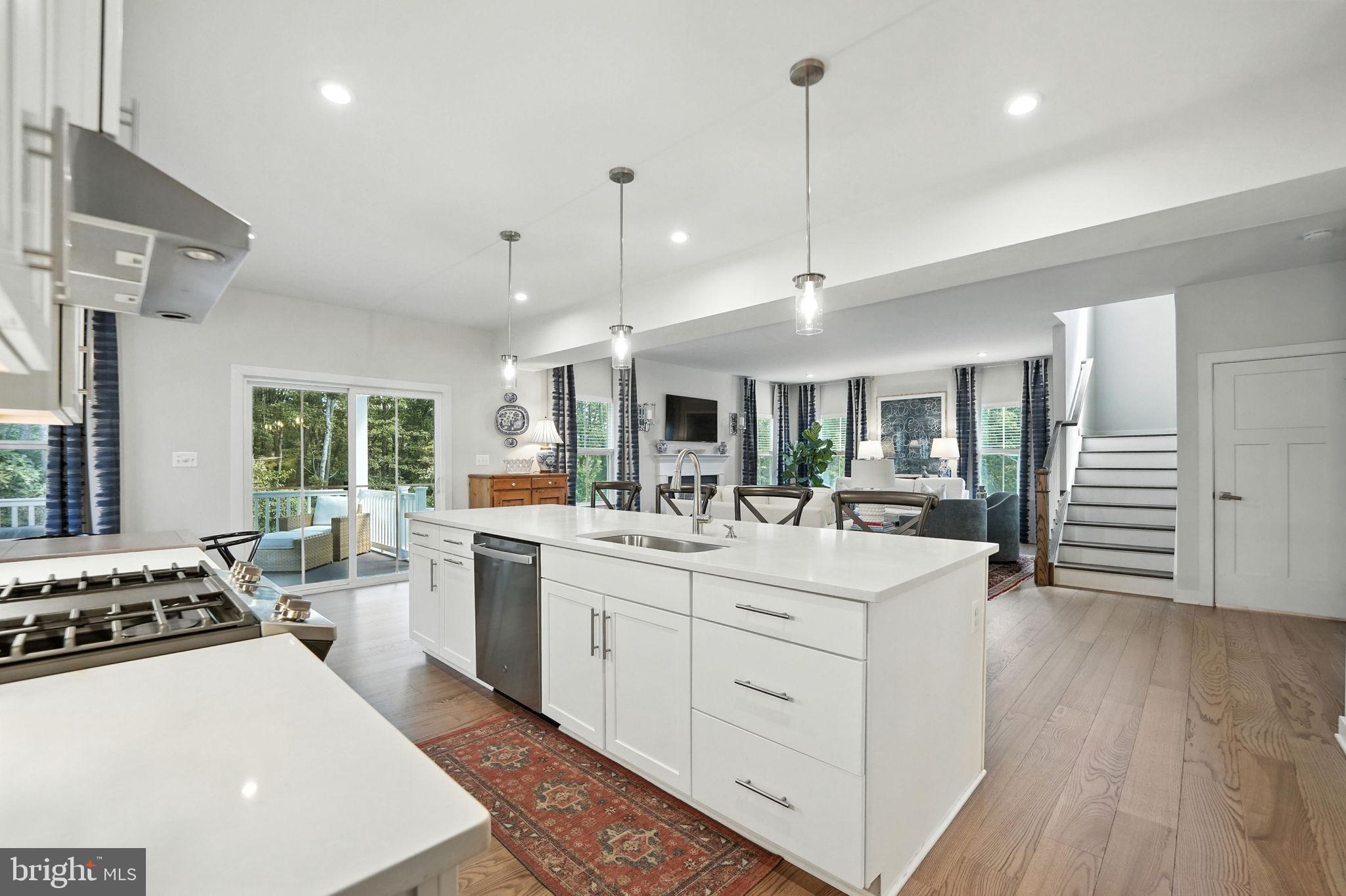 FAWN LAKE - Residential