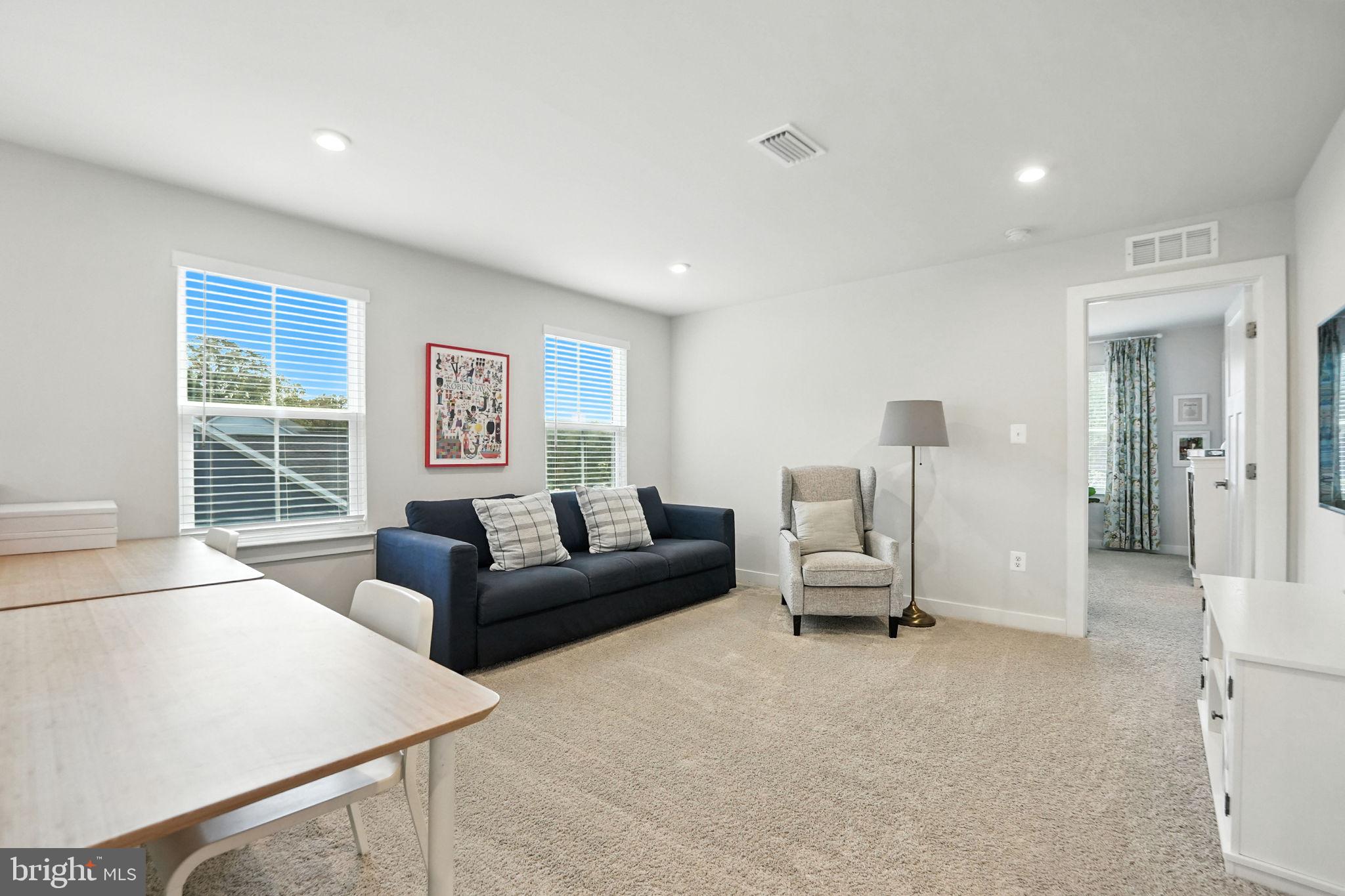 FAWN LAKE - Residential