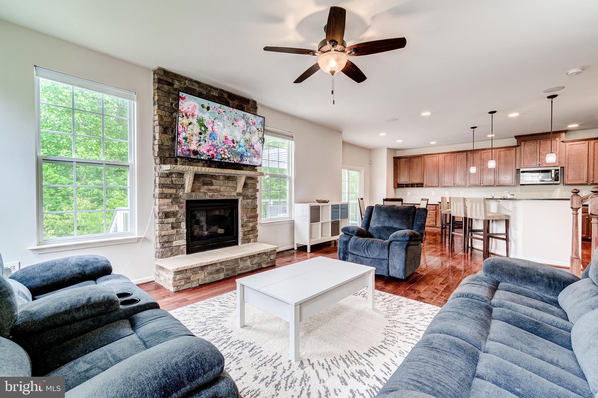 POWELLS LANDING - Residential