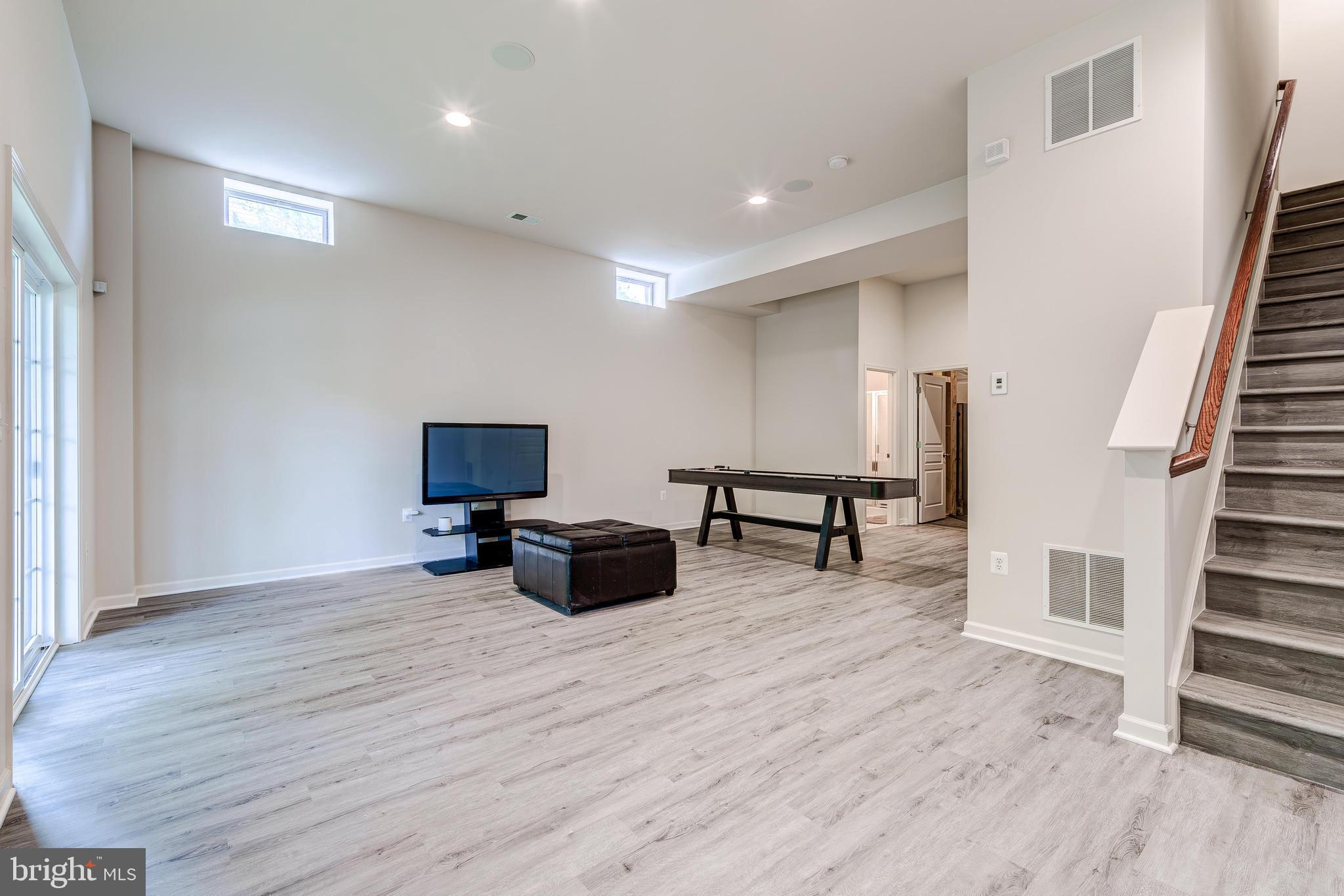 POWELLS LANDING - Residential