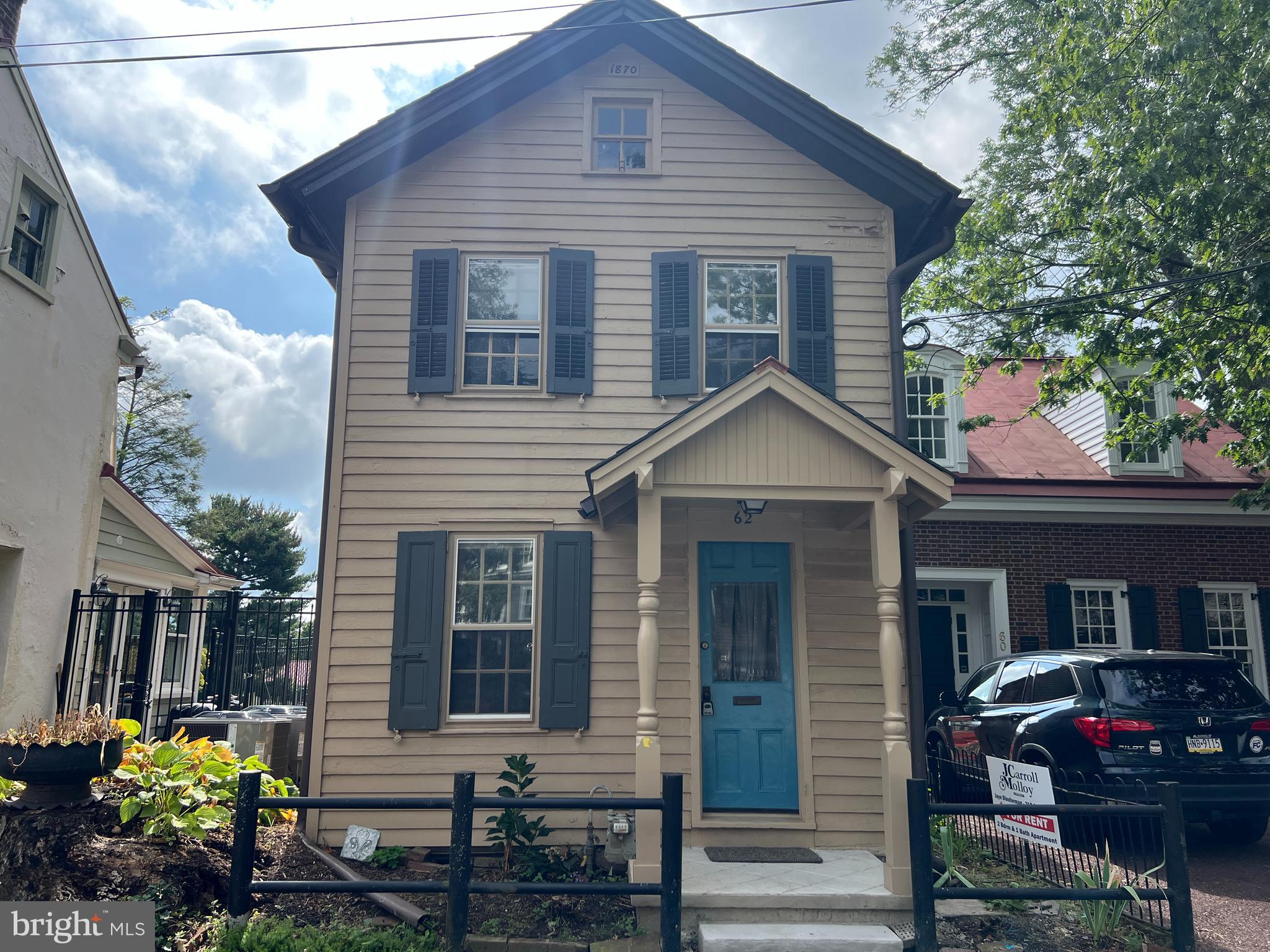 Charming 2 bedroom, 1 bath home located in the center of Doylestown Boro. This single home has been freshly painted throughout. Living room, dining room & kitchen on the first floor, two bedrooms & one bath on the second floor. Washer & dryer located in basement. No pets, No smoking.