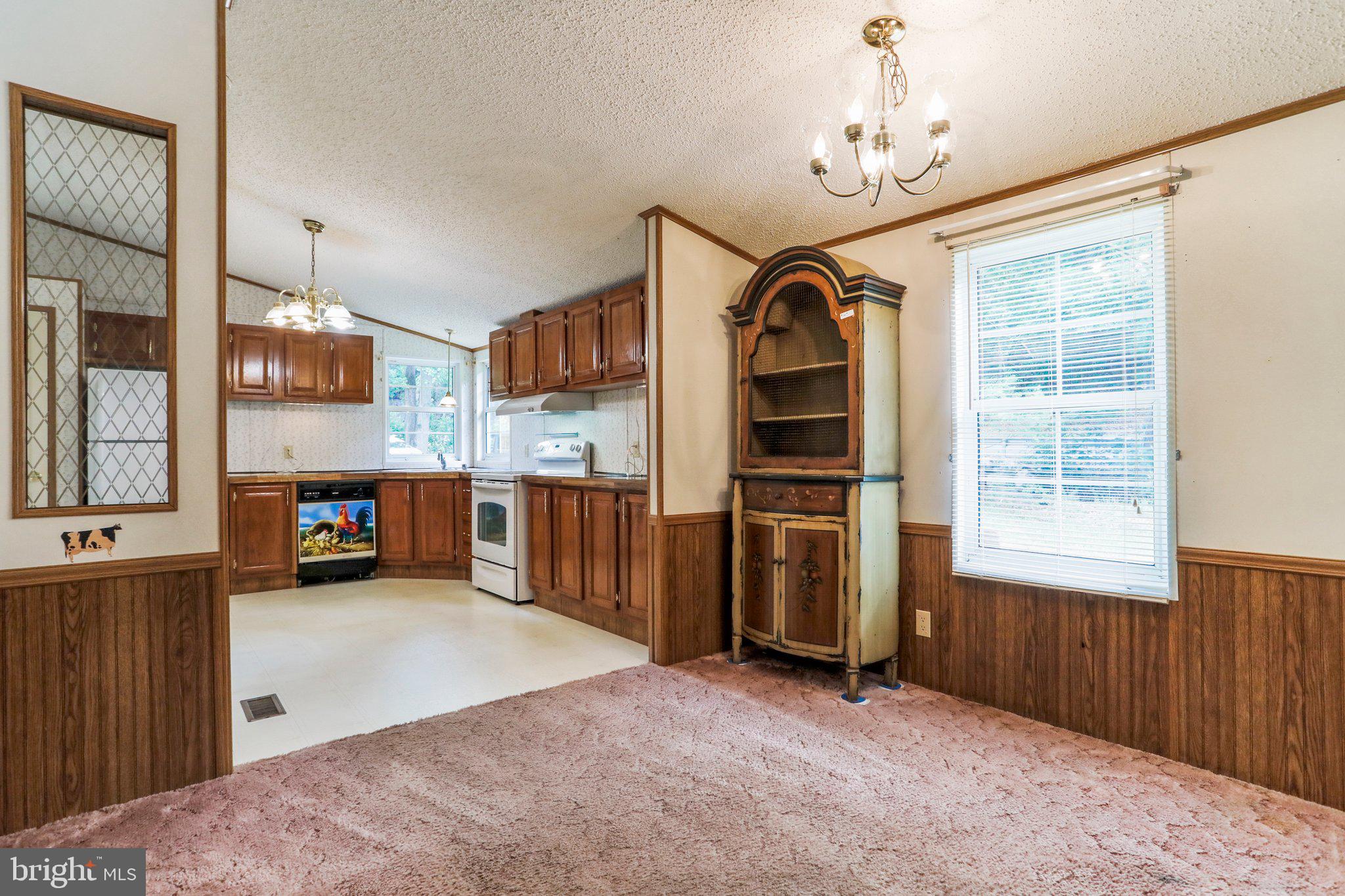 BLOOMERY - Residential