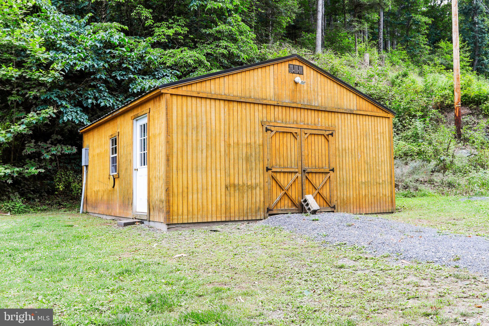 BLOOMERY - Residential