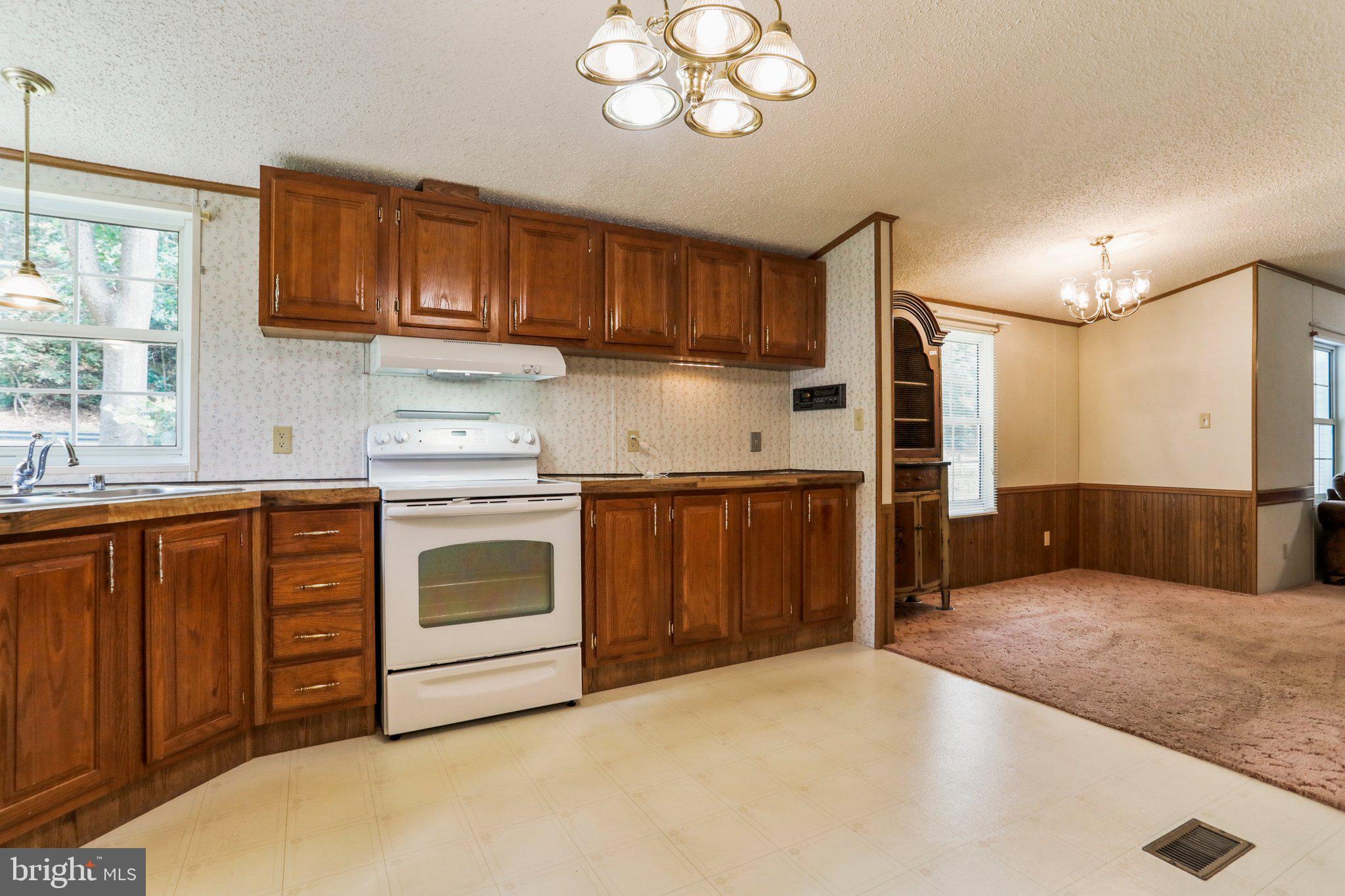 BLOOMERY - Residential