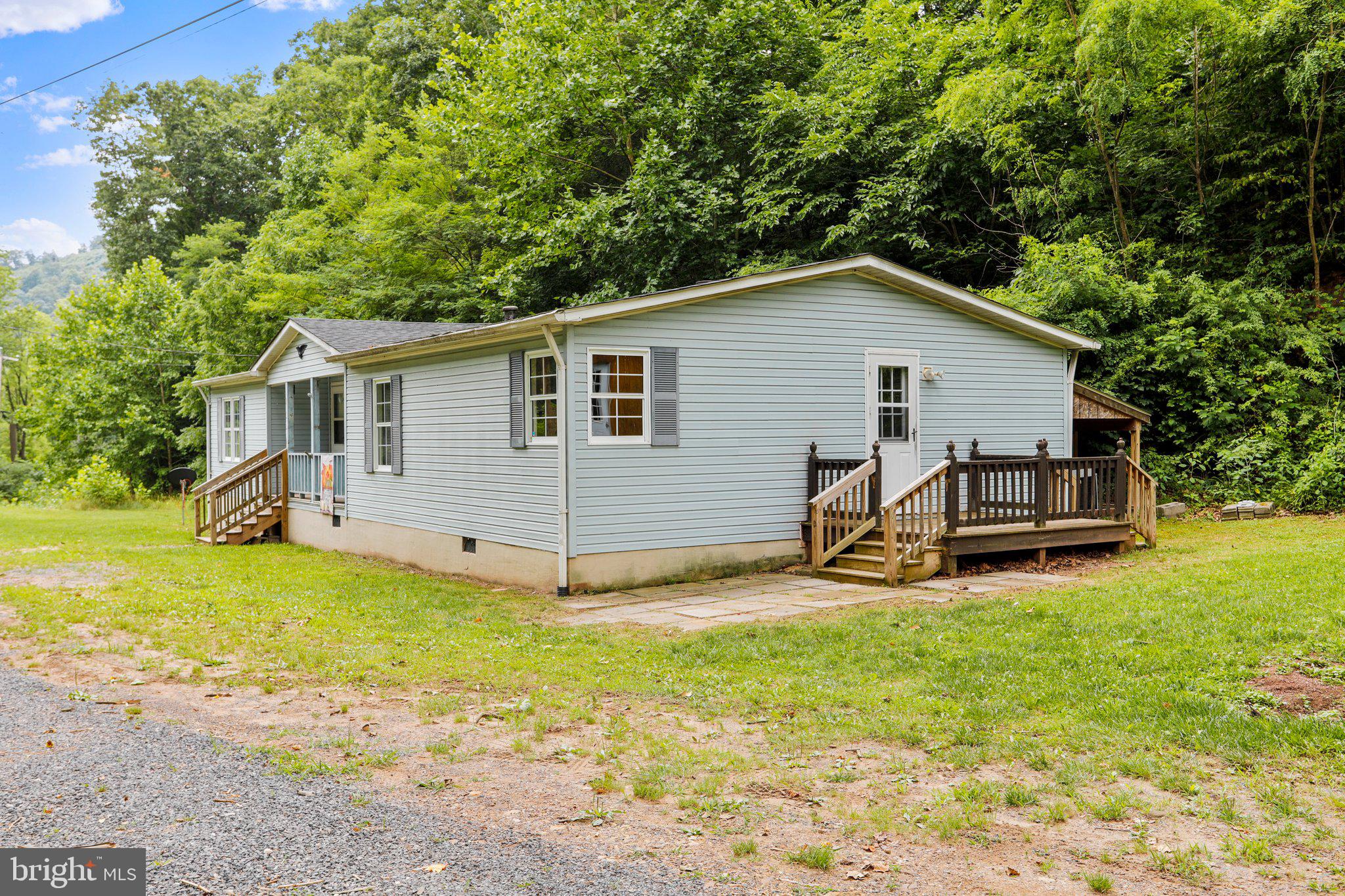 BLOOMERY - Residential