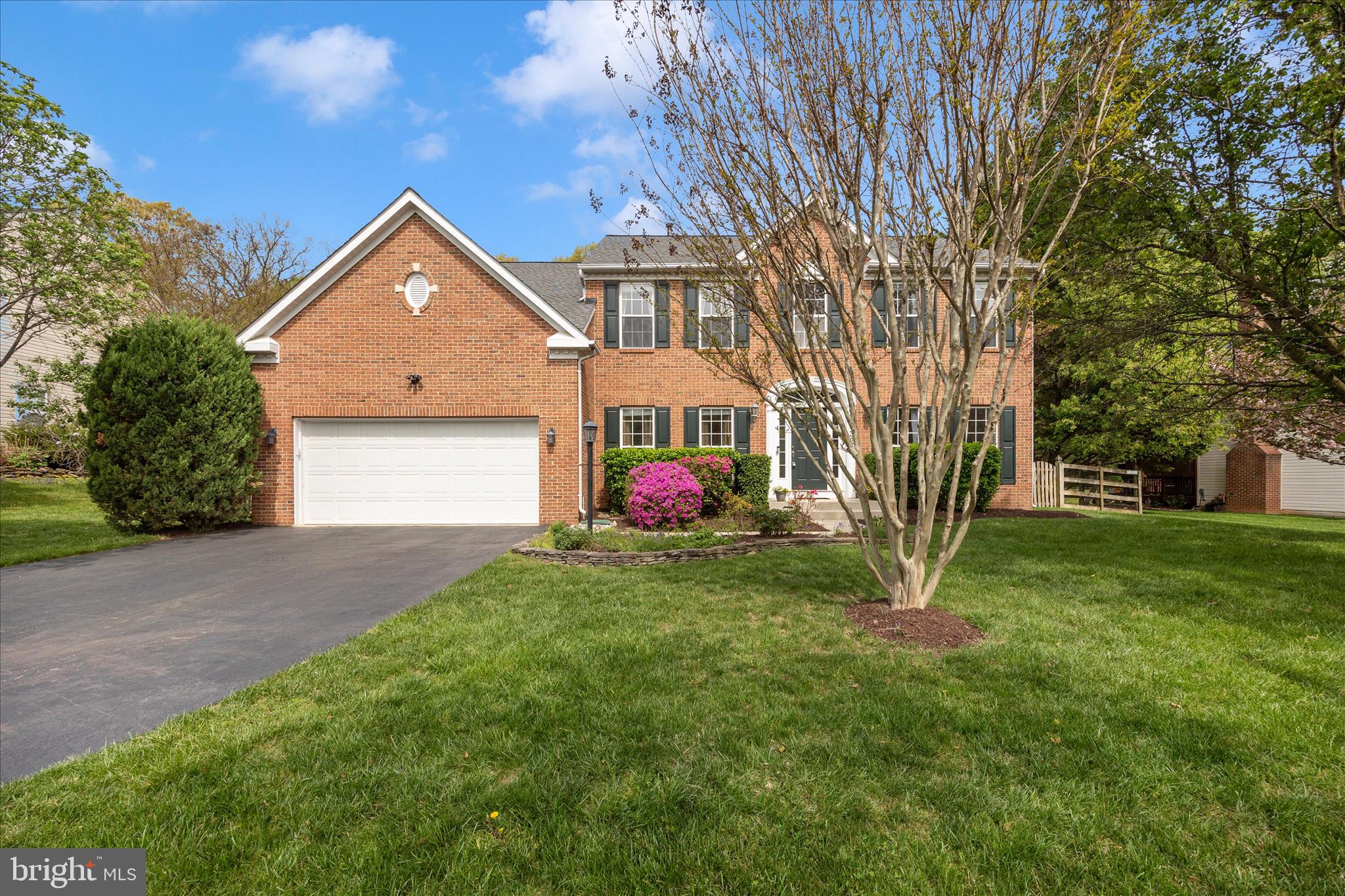 KINGS VALLEY MANOR - Residential