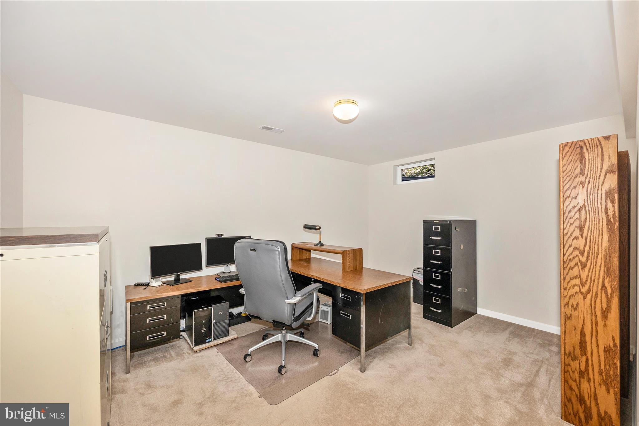 KINGS VALLEY MANOR - Residential