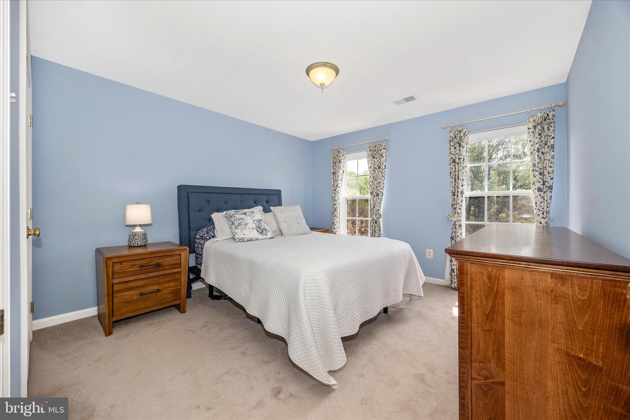 KINGS VALLEY MANOR - Residential