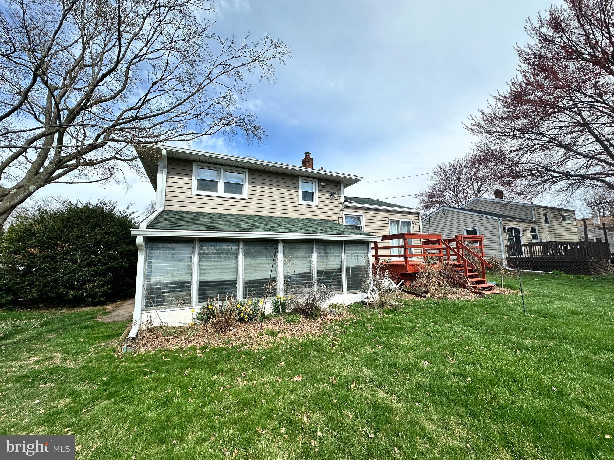 545 POPLAR STREET