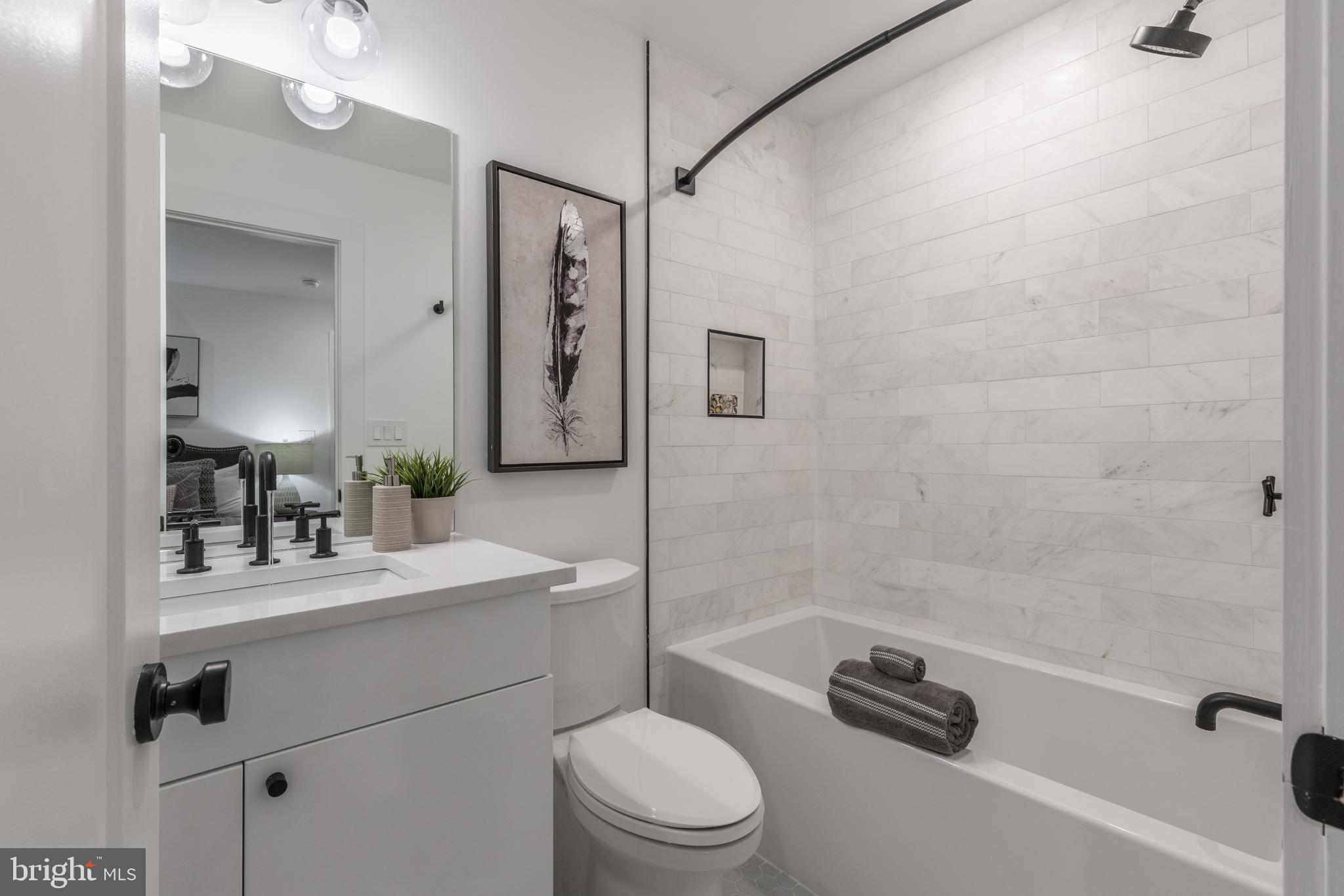 GRADUATE HOSPITAL - Residential