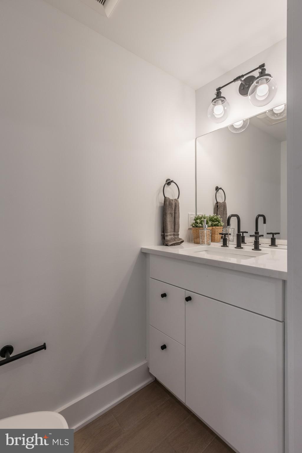 GRADUATE HOSPITAL - Residential