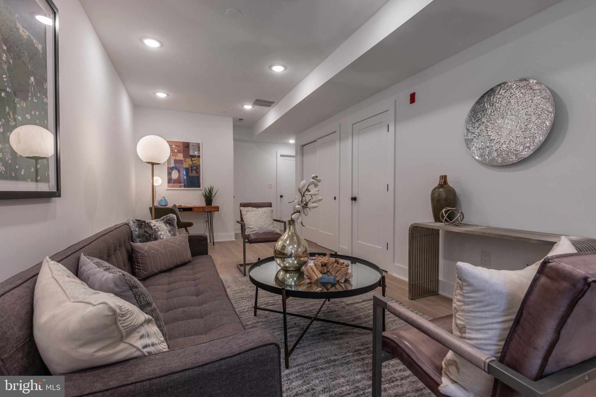 GRADUATE HOSPITAL - Residential