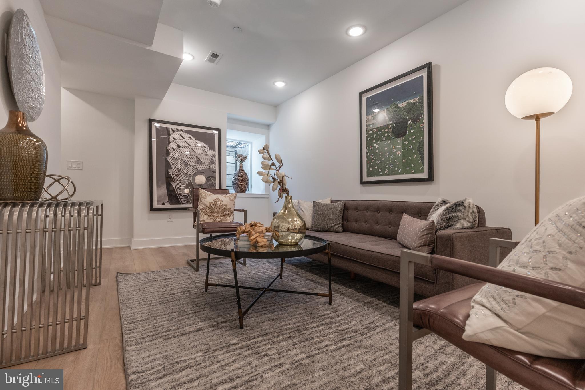 GRADUATE HOSPITAL - Residential