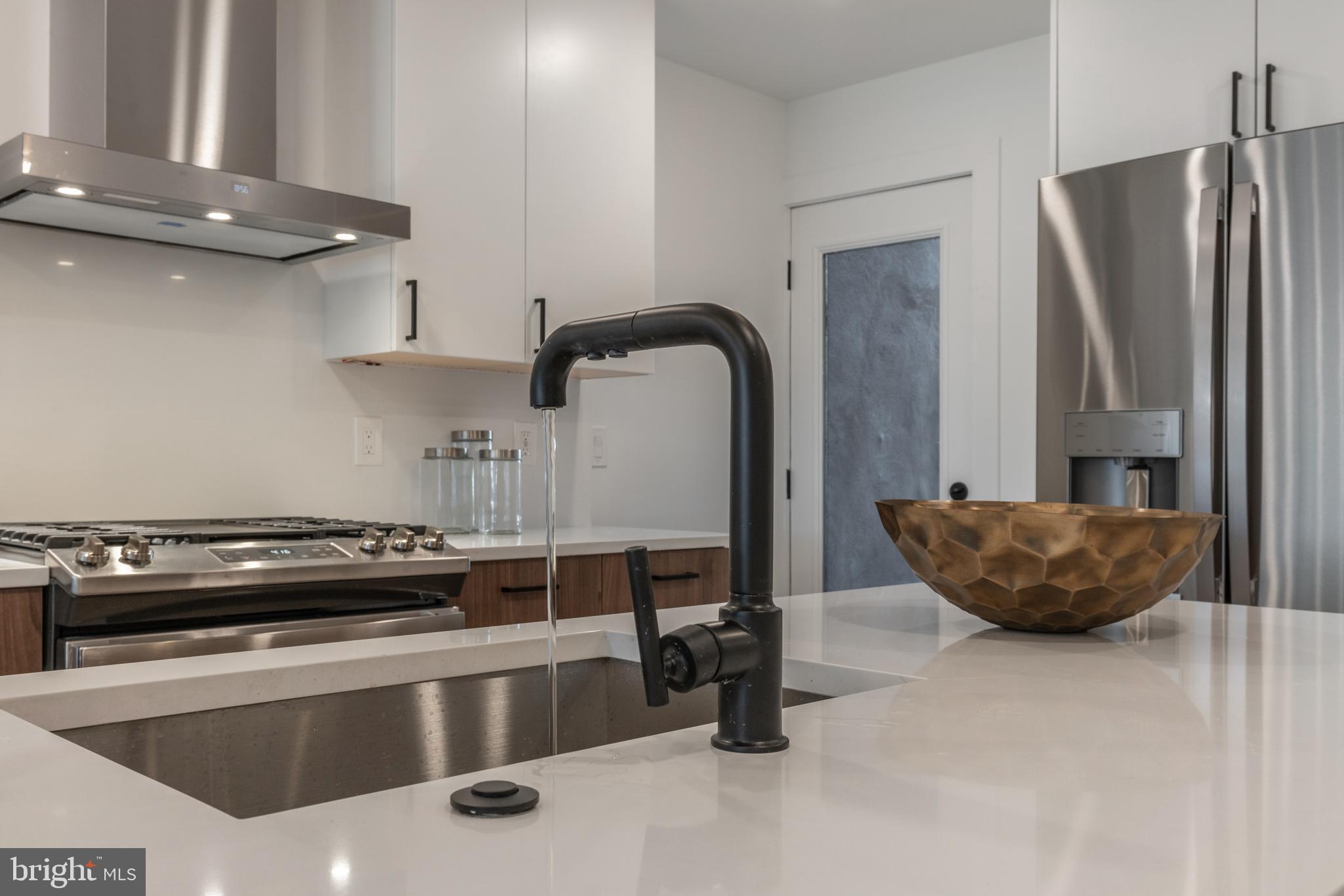 GRADUATE HOSPITAL - Residential