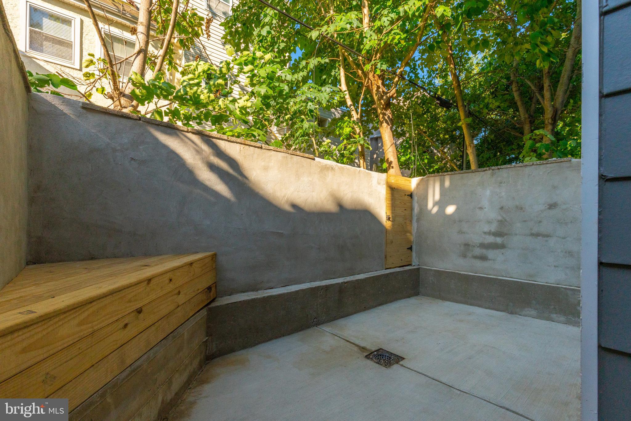 GRADUATE HOSPITAL - Residential