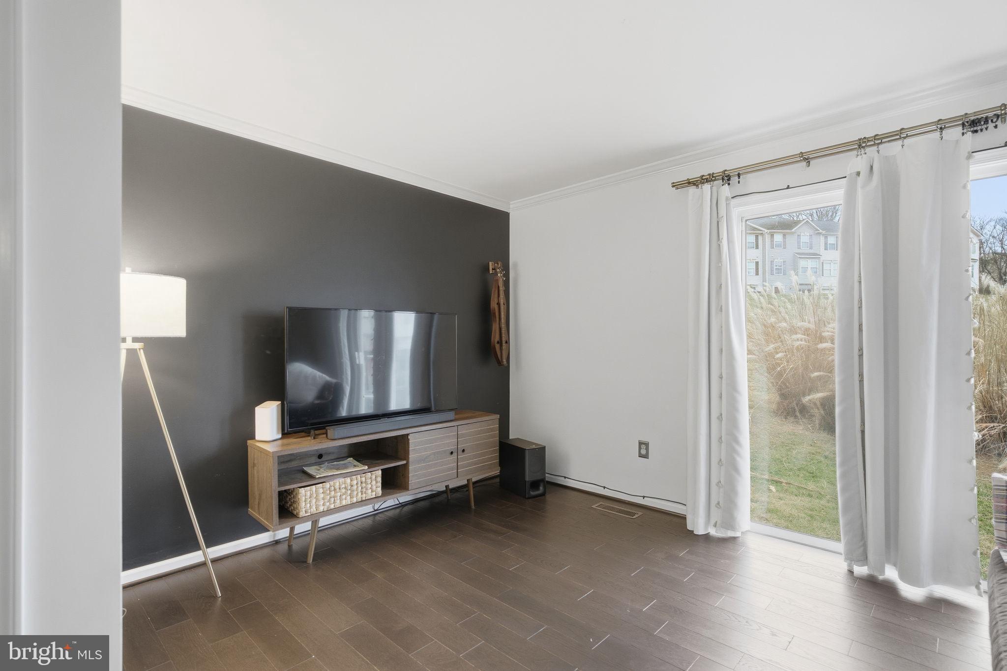 LAUREL RIDGE - Residential