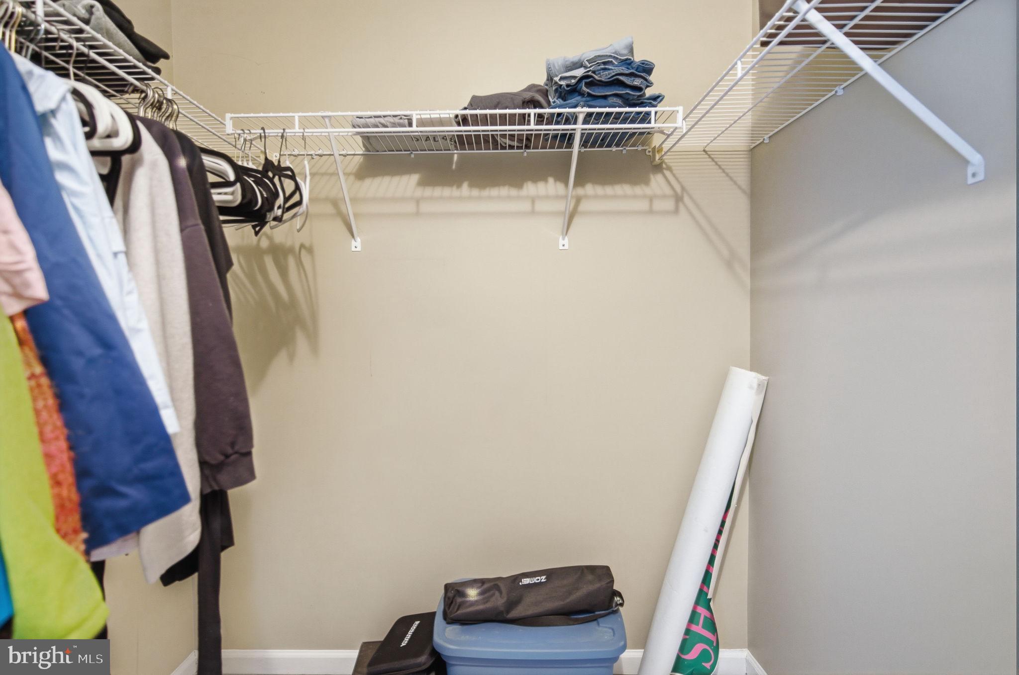 LAUREL RIDGE - Residential